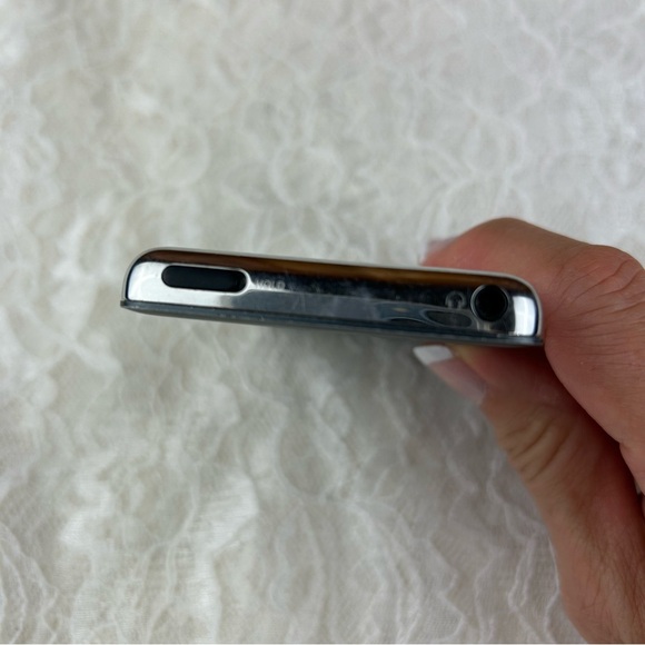 APPLE IPOD CLASSIC 6th Generation 160GB/BLACK Media Player - Picture 15 of 17